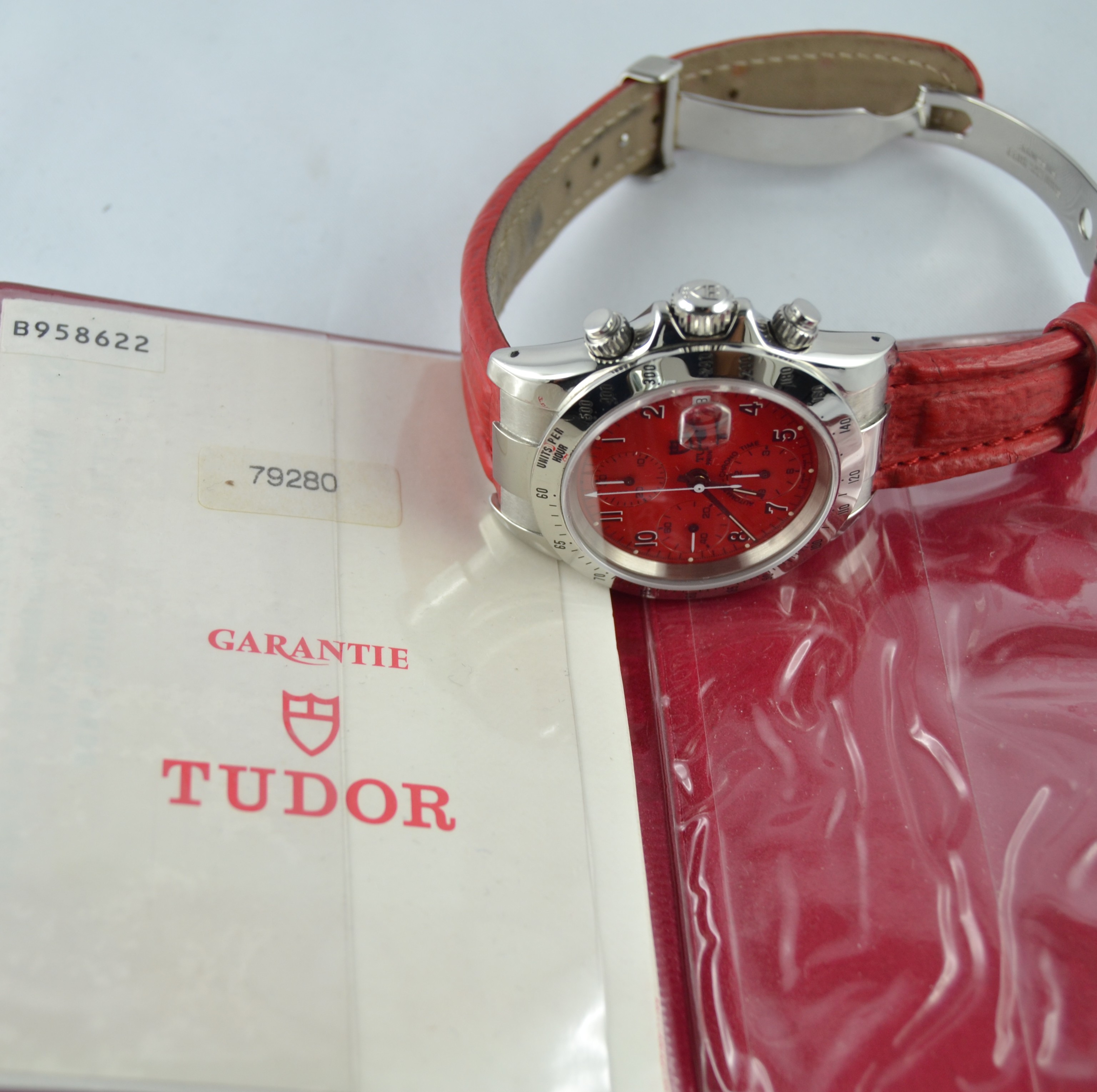 Foto /public/fotogallery/A-tudor-chrono-rosso-(8).JPG