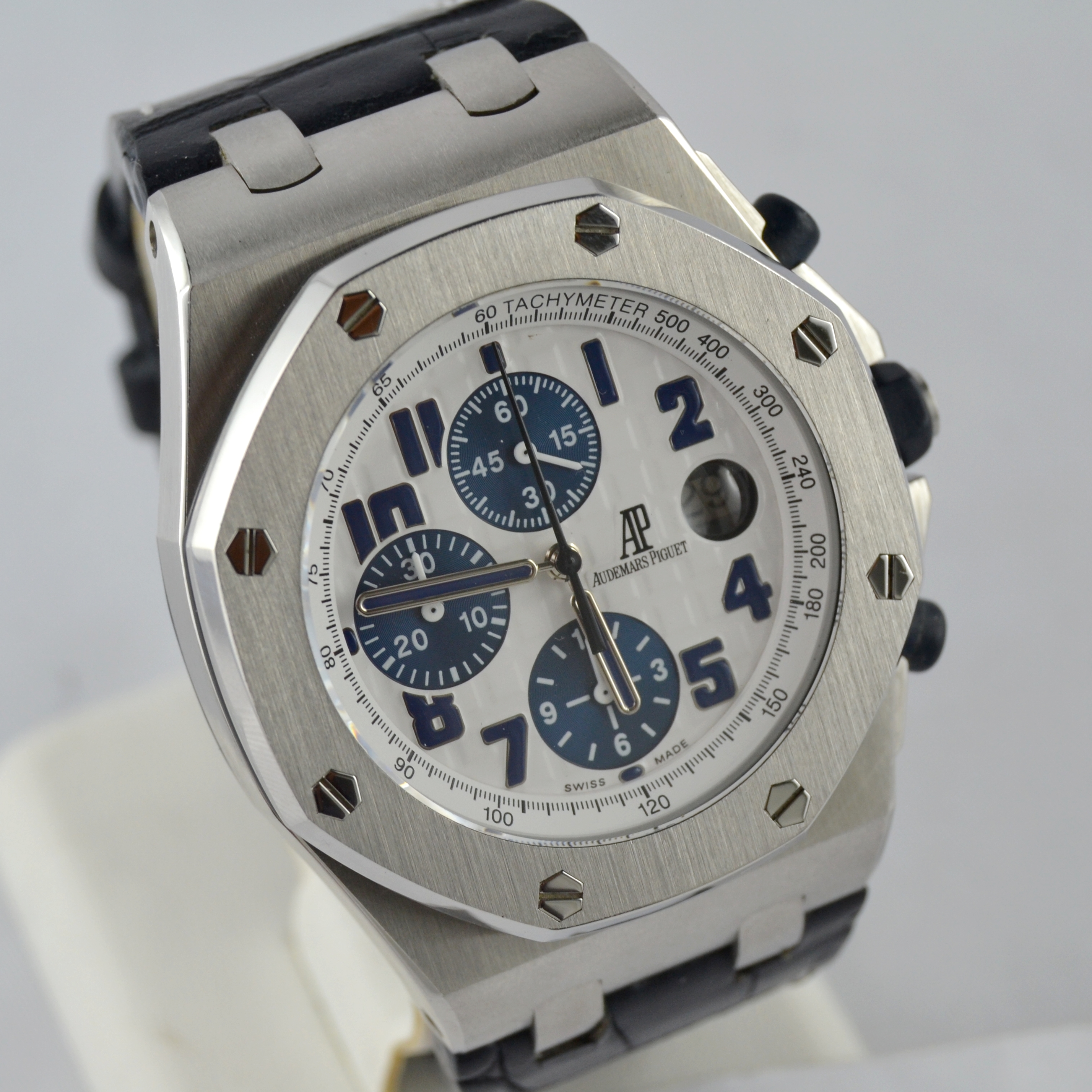 Foto /public/fotogallery/Audemars-Piguet-Royal-Oak-Offshore-Navy-(4).JPG