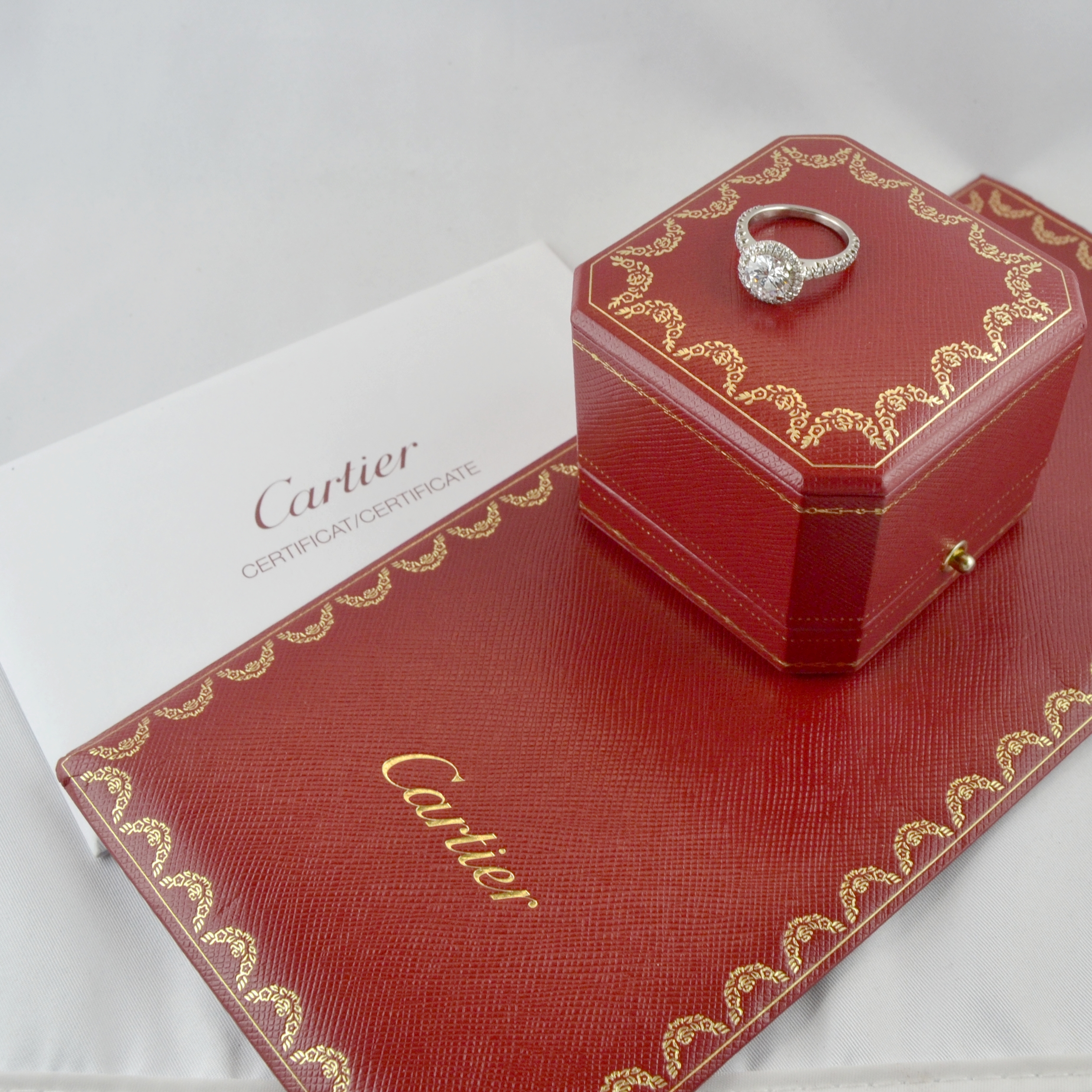 Foto /public/fotogallery/a-anello-cartier-solitario-1e38-(10).JPG