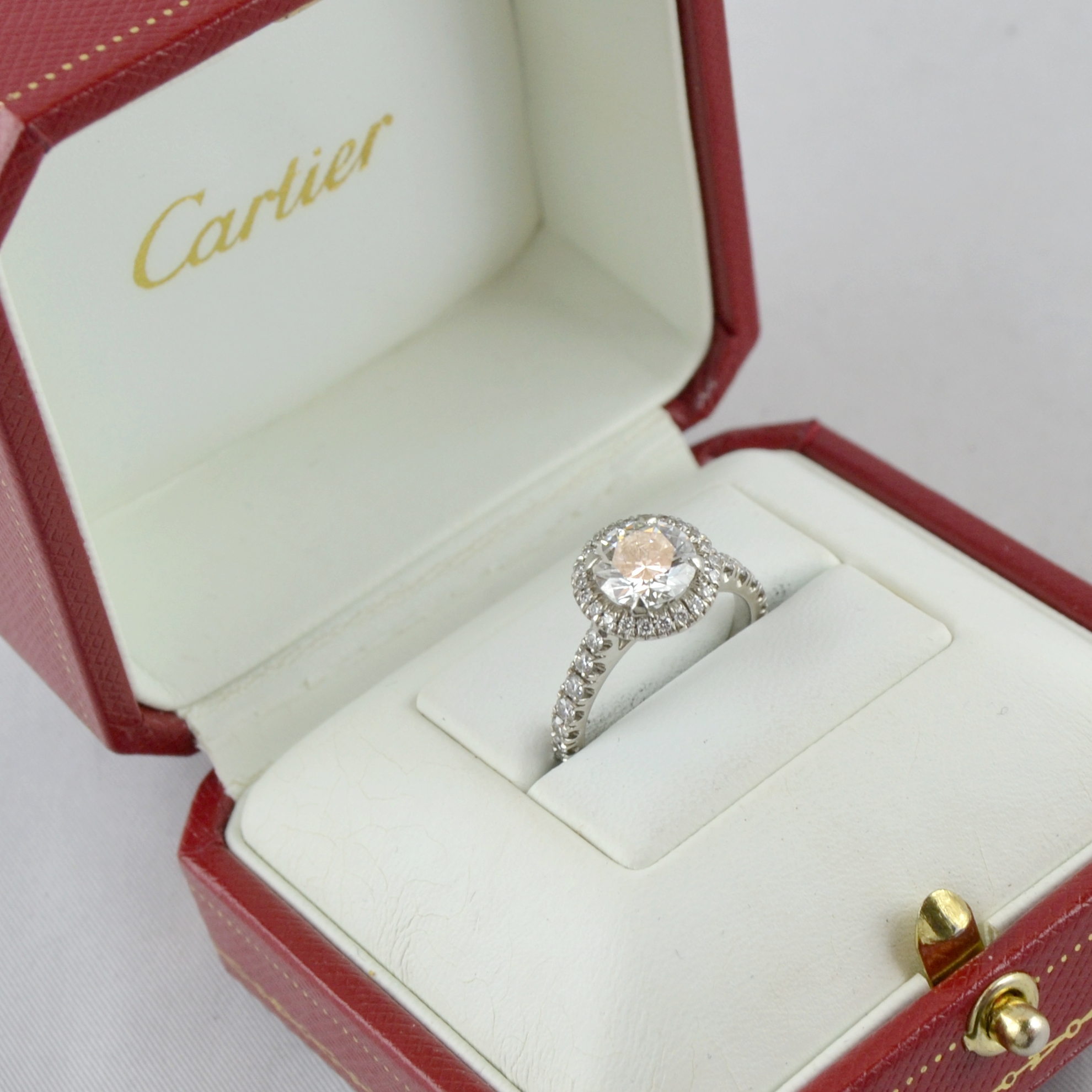 Foto /public/fotogallery/a-anello-cartier-solitario-1e38-(3).JPG