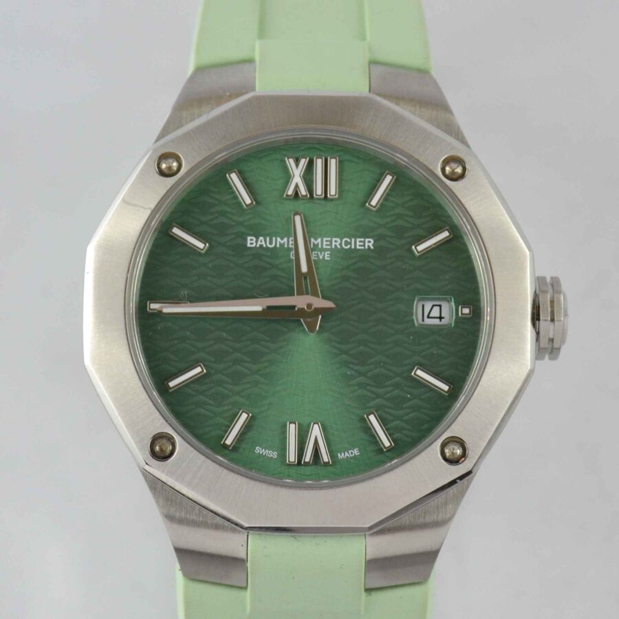 Baume et Mercier Riviera M0A10611