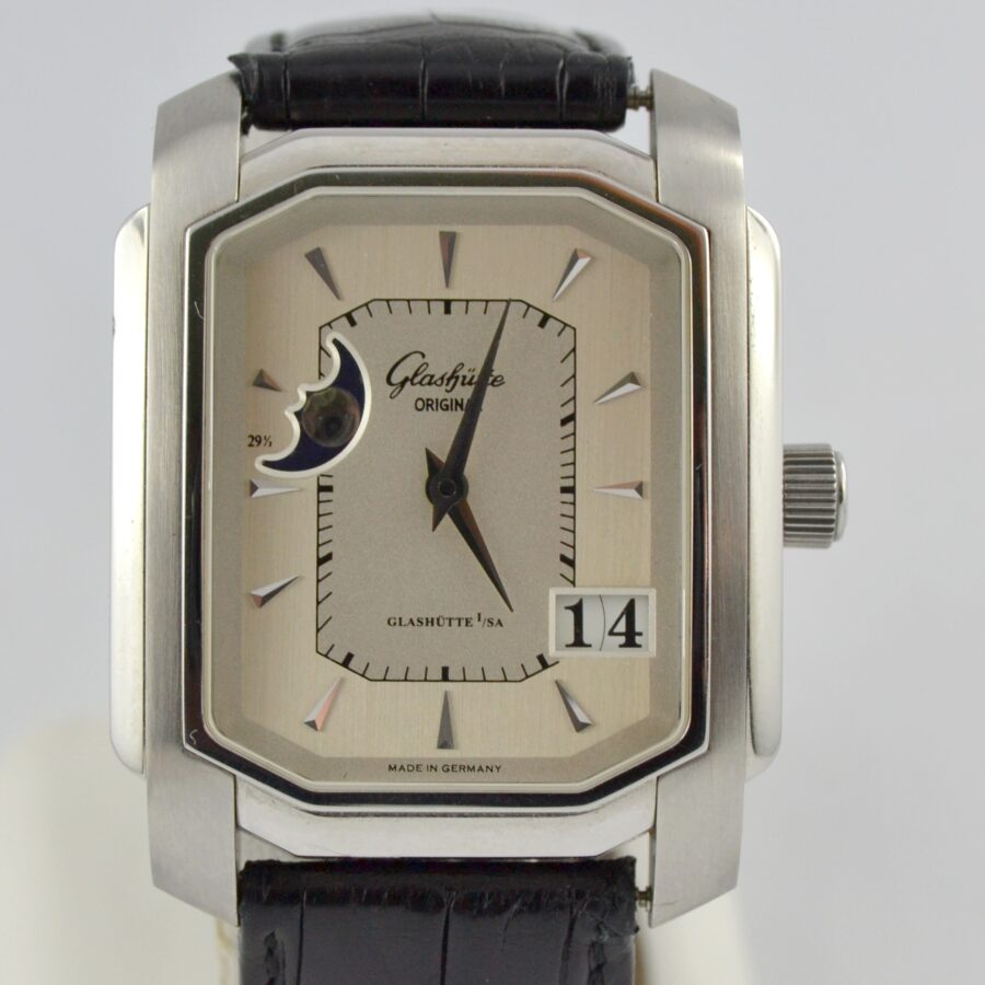 Glashütte Original Senator Karree Moondate